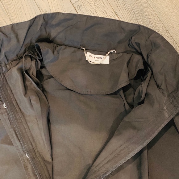 Balenciaga Archetype Printed Rain Coat - Picture 3 of 3